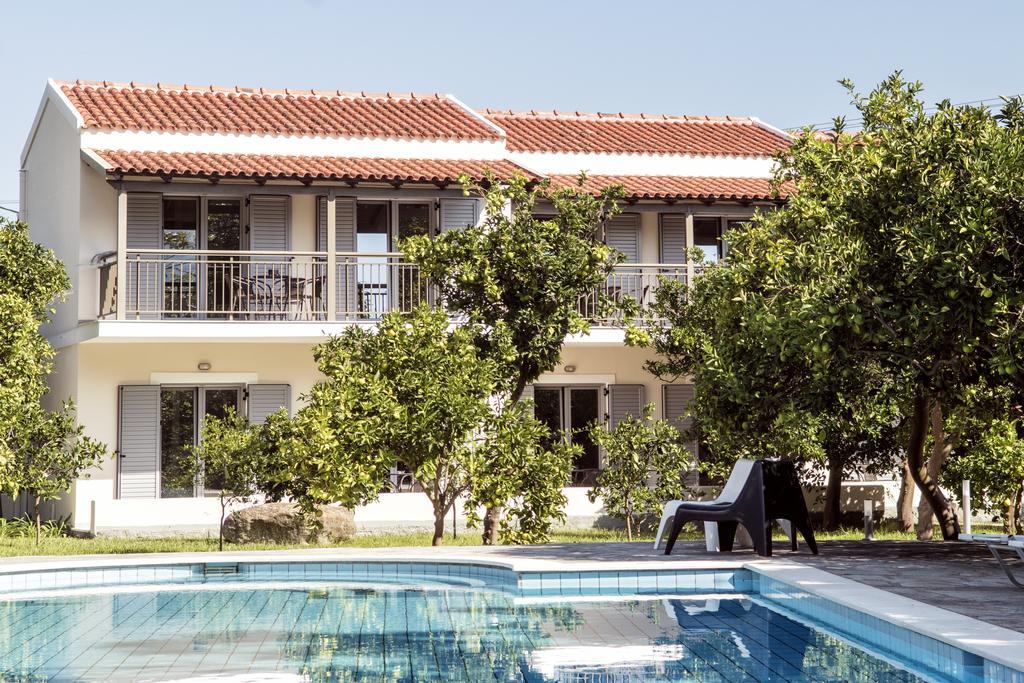 Orange Grove Suites Benitses  Extérieur photo